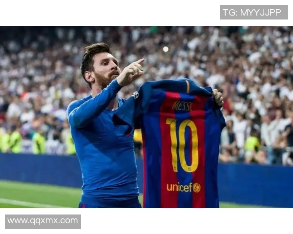 足球明星与字母交融的精彩瞬间展现了他们的魅力与个性